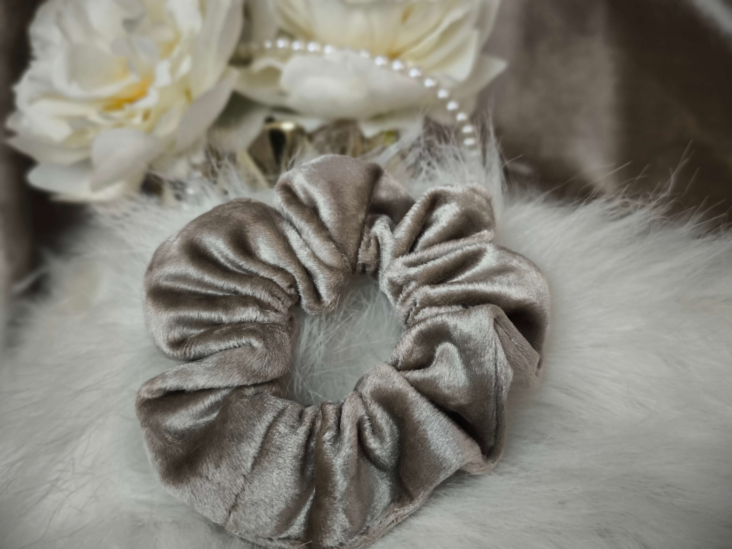 Soft velvet bársony hajgumi fényes homok